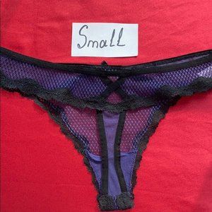 VS very sexy thong panty underwear Small